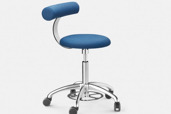 aogo-xl-eg4-1f1-blau-34seitlich-2500x2500px